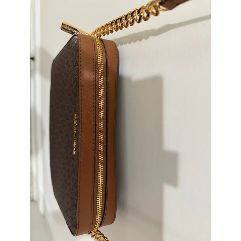 Michael Kors Jet Set Brown Signature East West Crossbody Handbag -in great cond